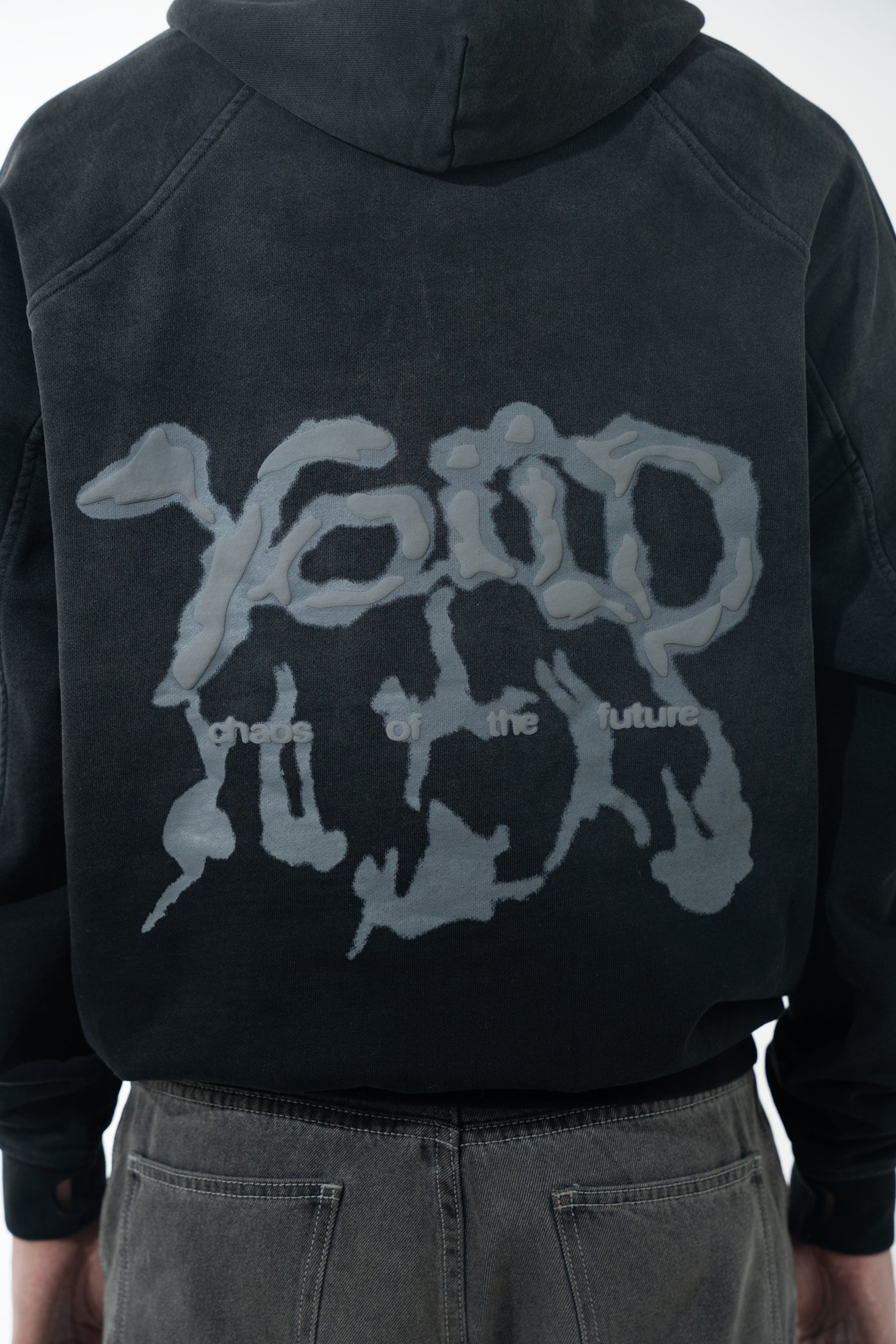Chaos of the future - Washed black hoodie
