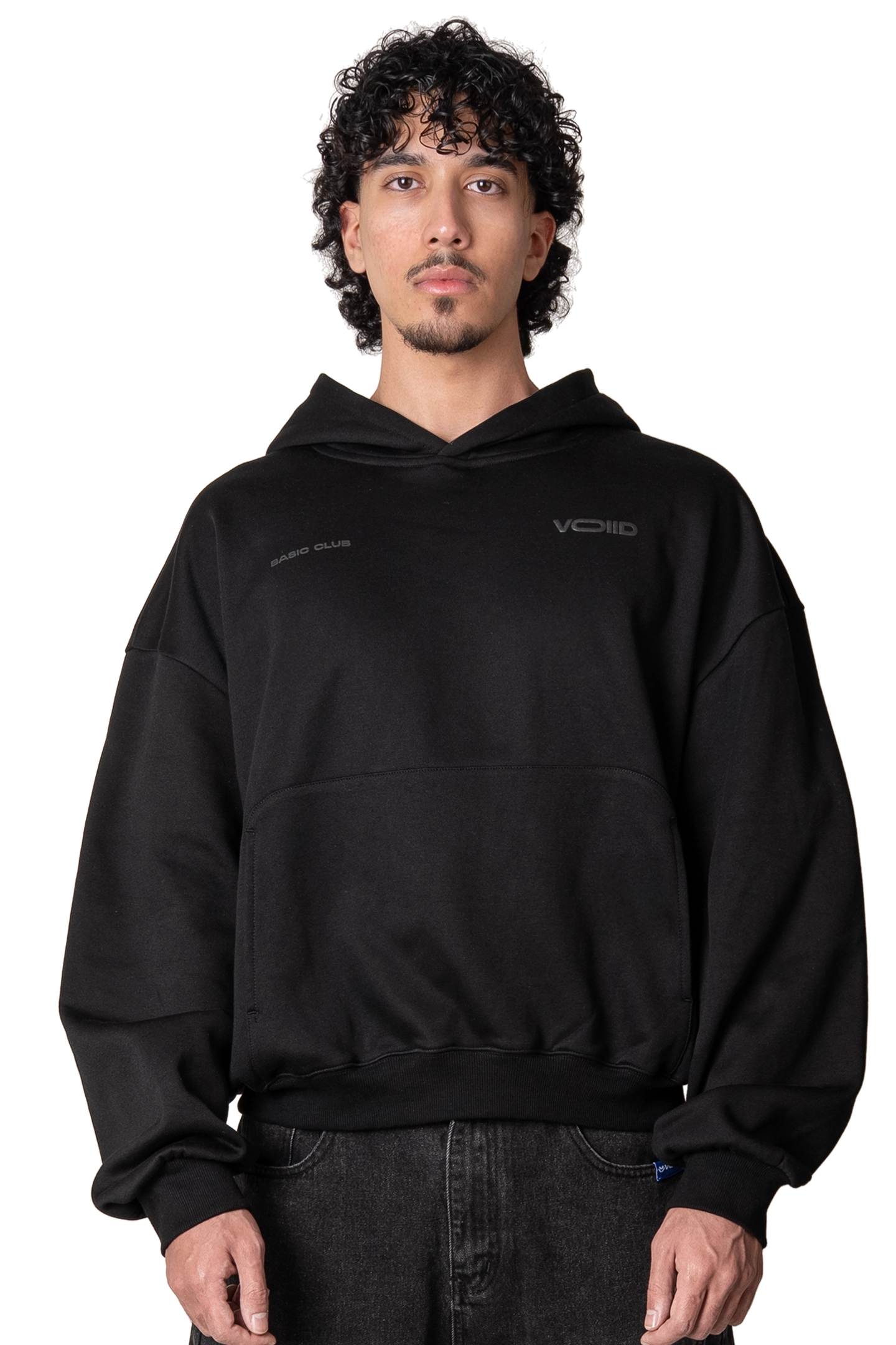 BLACK BASIC HOODIE