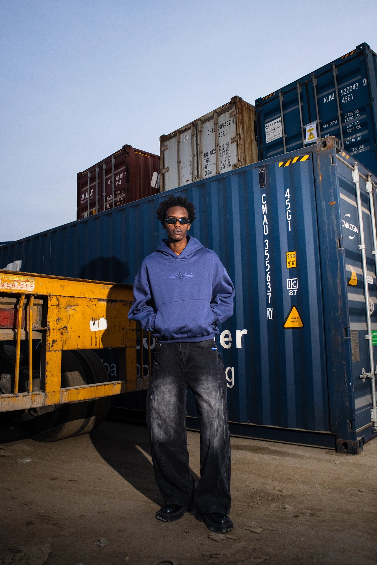 Voiid Studio - Navy hoodie