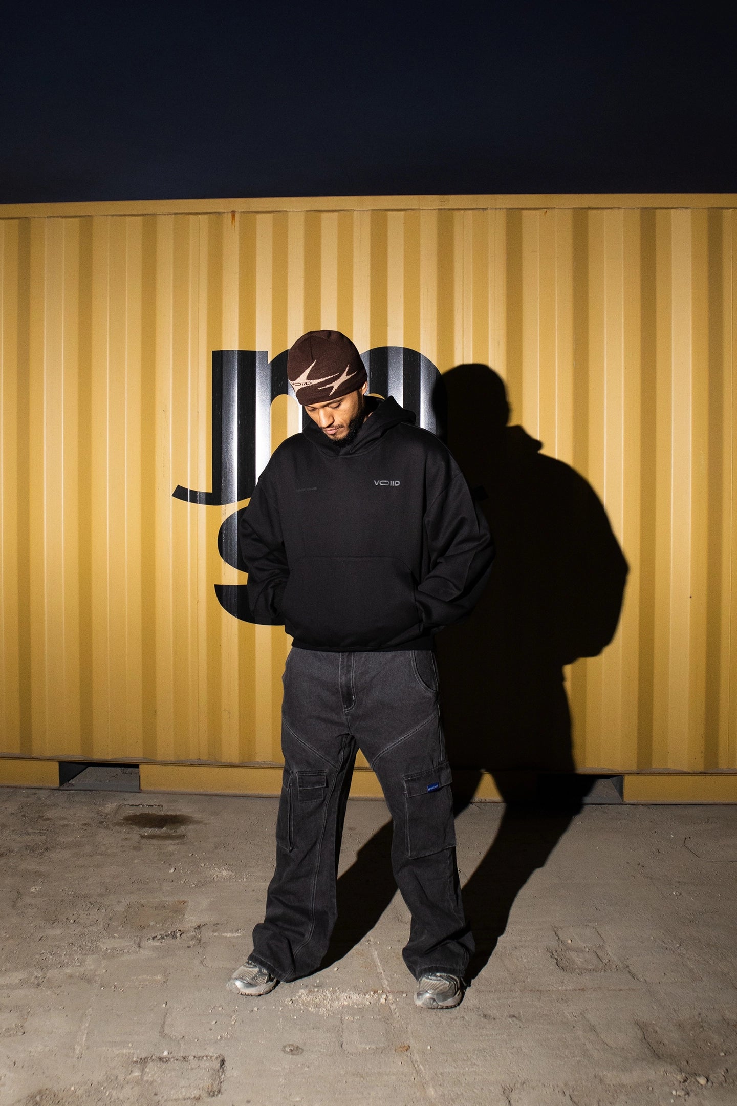 Voiid Star - Brown KNIT BEANIE